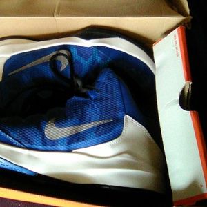 Men Blue Nike sneakers